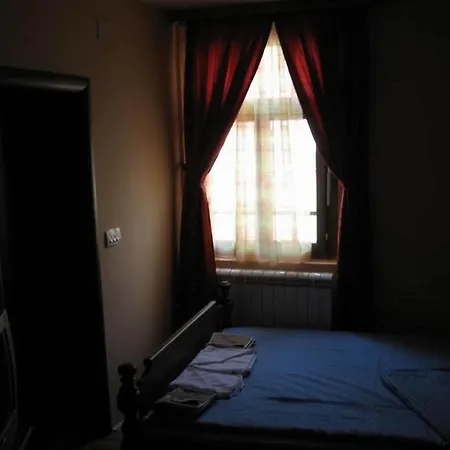 Prestige Hotel 2*